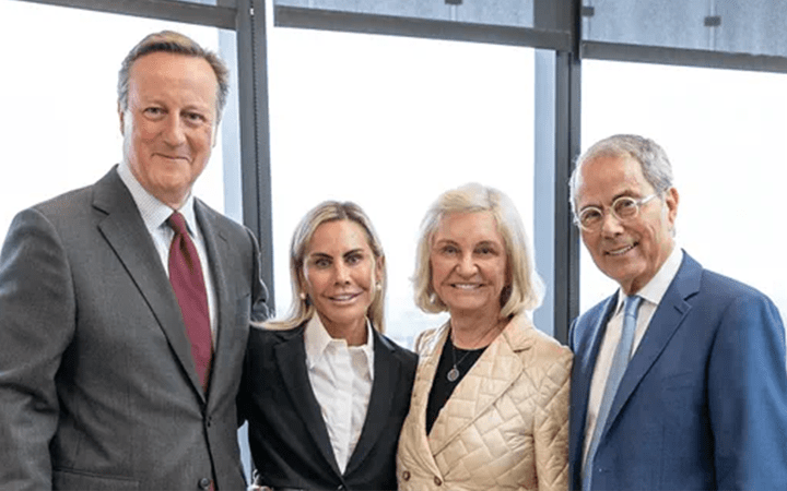 David Cameron, former U.K. Prime Minister and Chair of the Oxford-Harrington Rare Disease Centre Advisory Board, Jill Harrington, Nancy Harrington, and Ronald G. Harrington