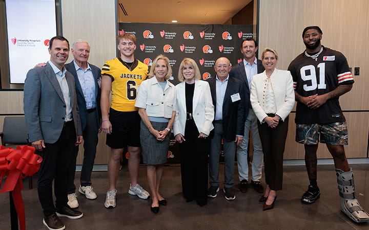 UH Drusinsky Sports Medicine Institute Opening in Berea