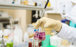 Endowed Positions Enhance Recruitment, Retention at UH Seidman Cancer Center